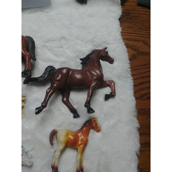 Vintage Imperial Toy Horses copyright 1975 lot - Picture 5 of 12